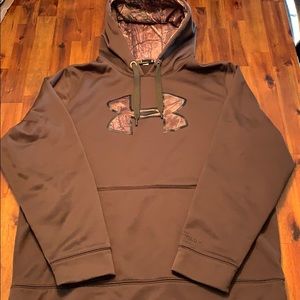 Men’s UA Hoodie Sz Large